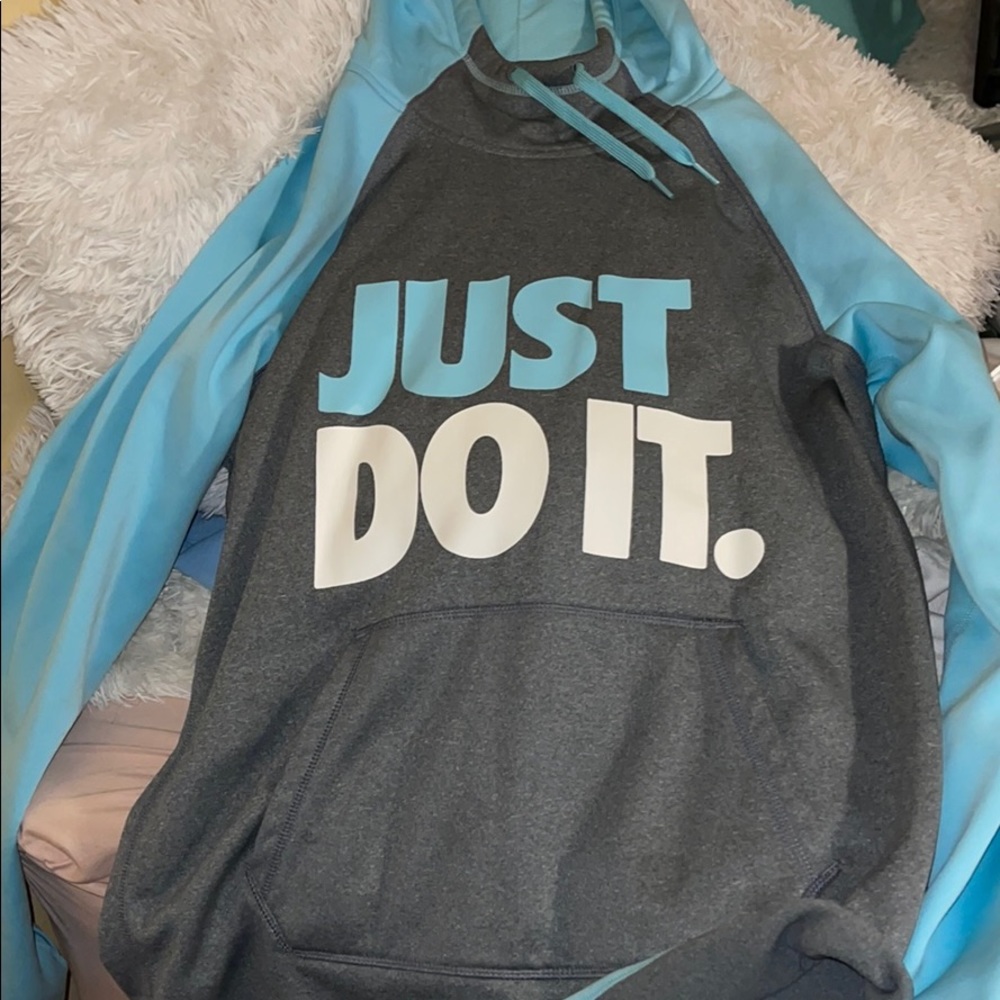 Nike Therma Fit Hoodie